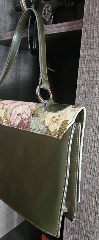 Bolso de mano vintage Carmela Rosso !!