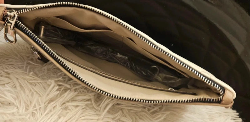 Bolso Matties bags de piel beige y blanco