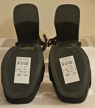 Zapatos negros terciopelo para mujer