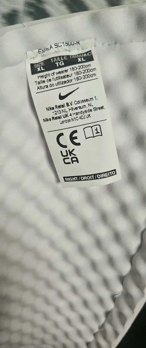 Nike Mercurial Shin Guards Size XL
