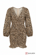Vestido Leopardo Vestido corto con estampado de leopardo. - Diseño con escote cuadrado.